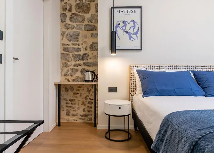 The Place - Only Self Check-in - No Reception Guest house